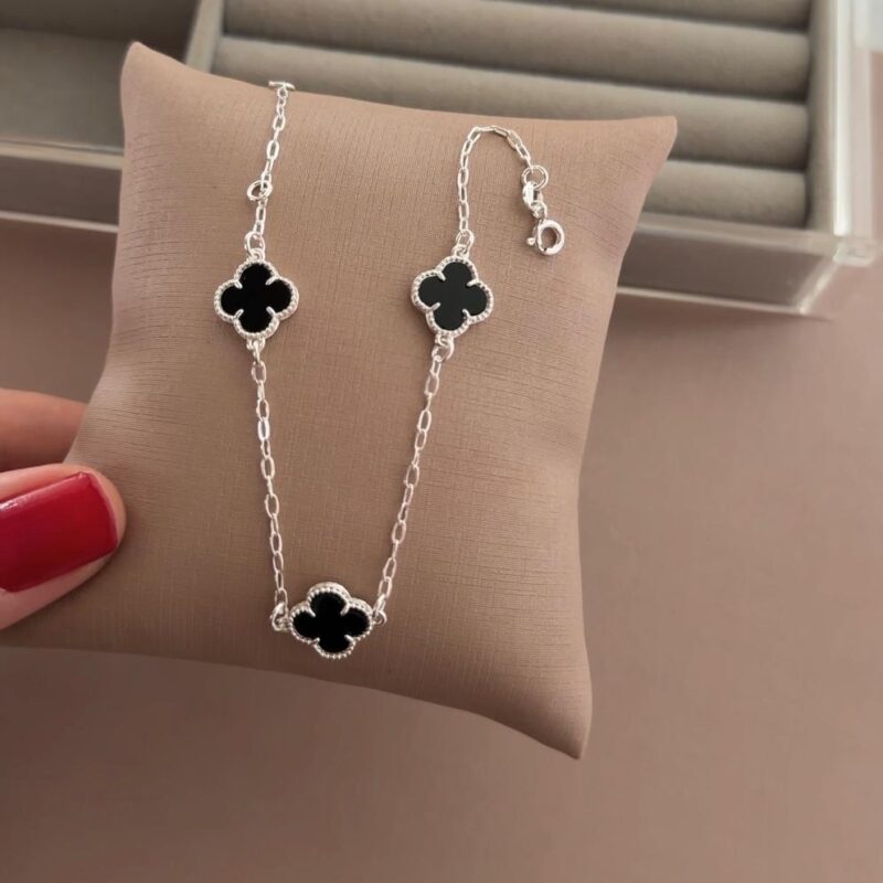Pulseira trevo 19 cm