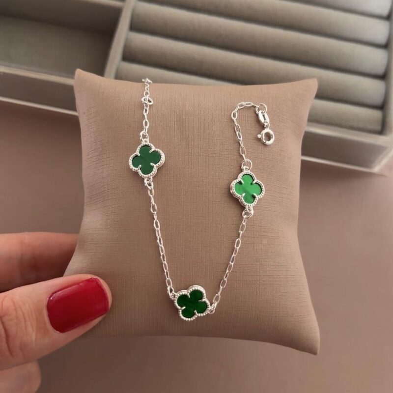 Pulseira trevo verde 19 cm
