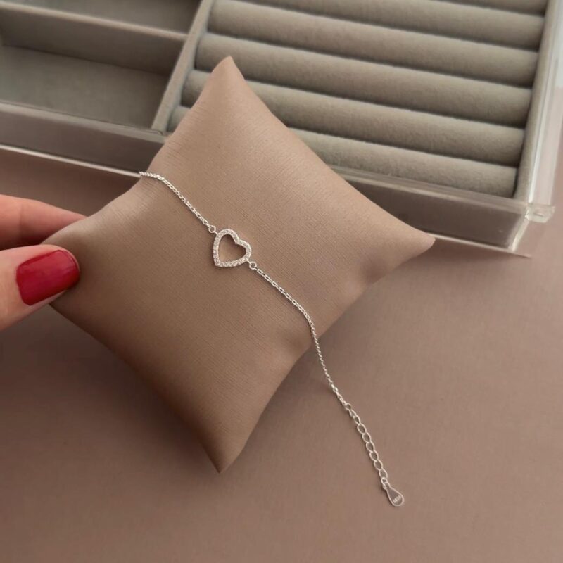 Pulseira coração cravejado  19 cm