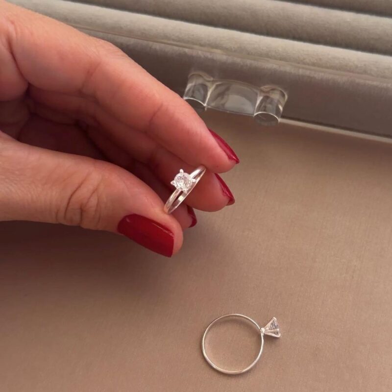 Anel solitário zircônia 5 mm com 4 garras